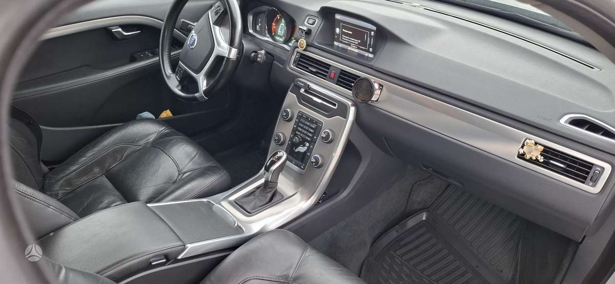 Volvo V70, 2.0 l., Универсал