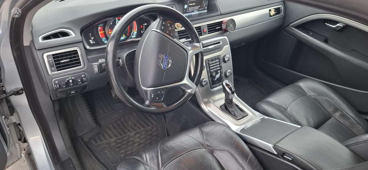 Volvo V70 - 11