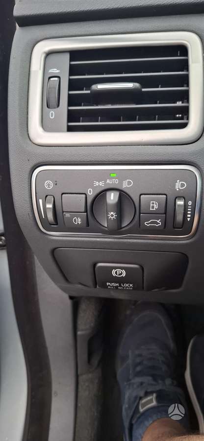 Volvo V70, 2.0 l., Универсал