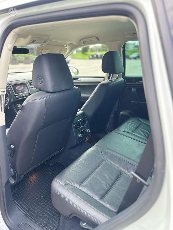 Volkswagen Touareg - 6
