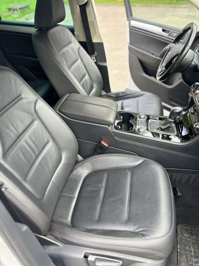 Volkswagen Touareg - 7