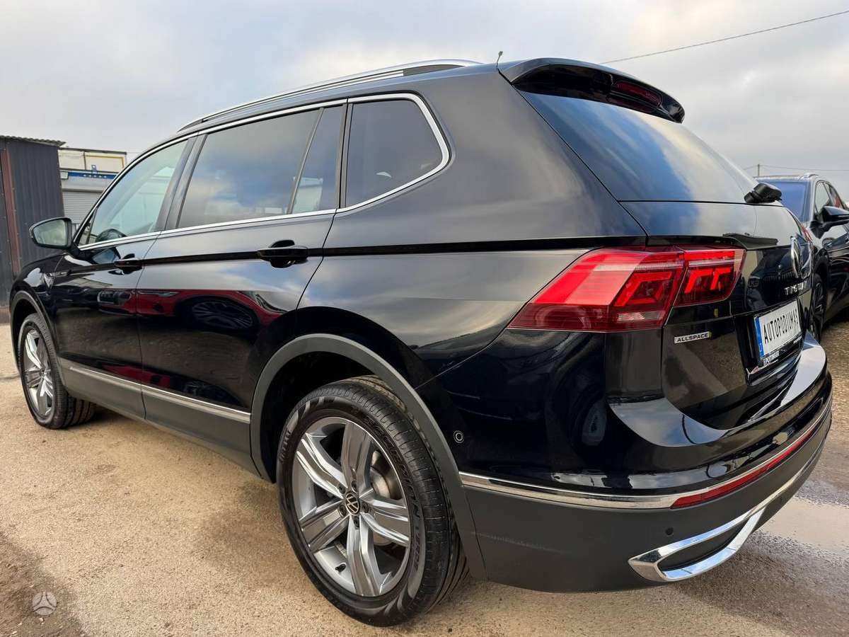 Volkswagen Tiguan Allspace - 8