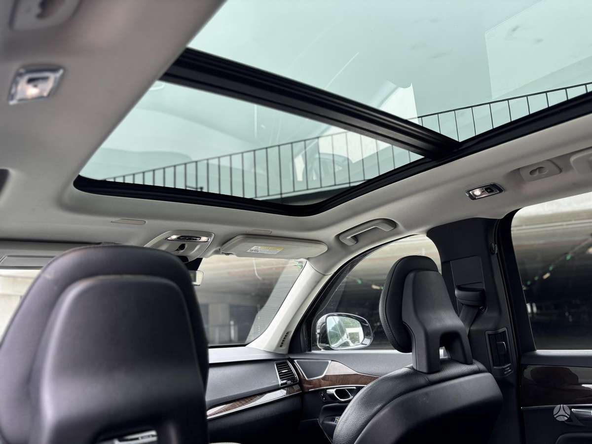 Volvo XC90, 2.0 l., Внедорожник / Кроссовер