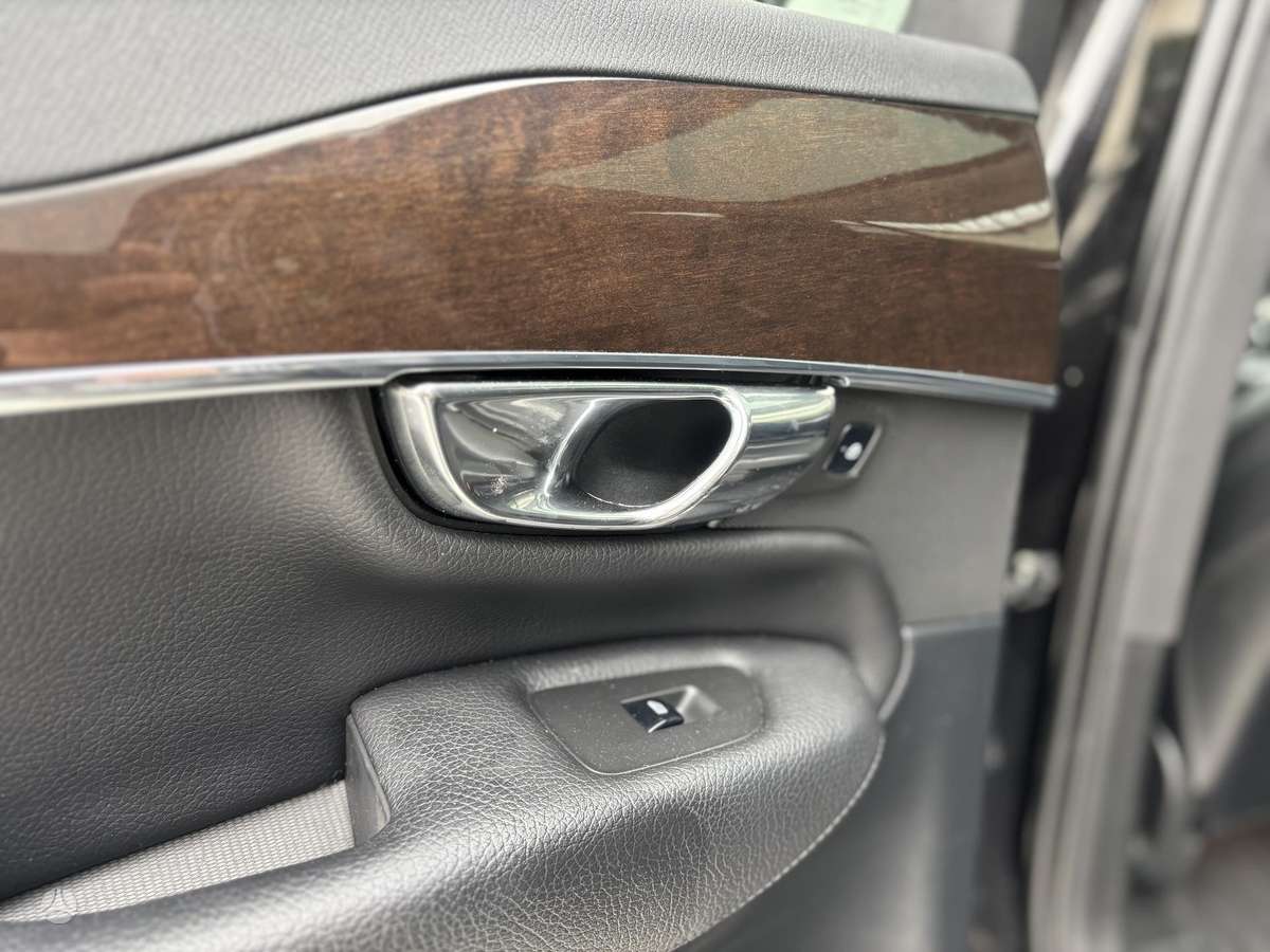 Volvo XC90, 2.0 l., Внедорожник / Кроссовер