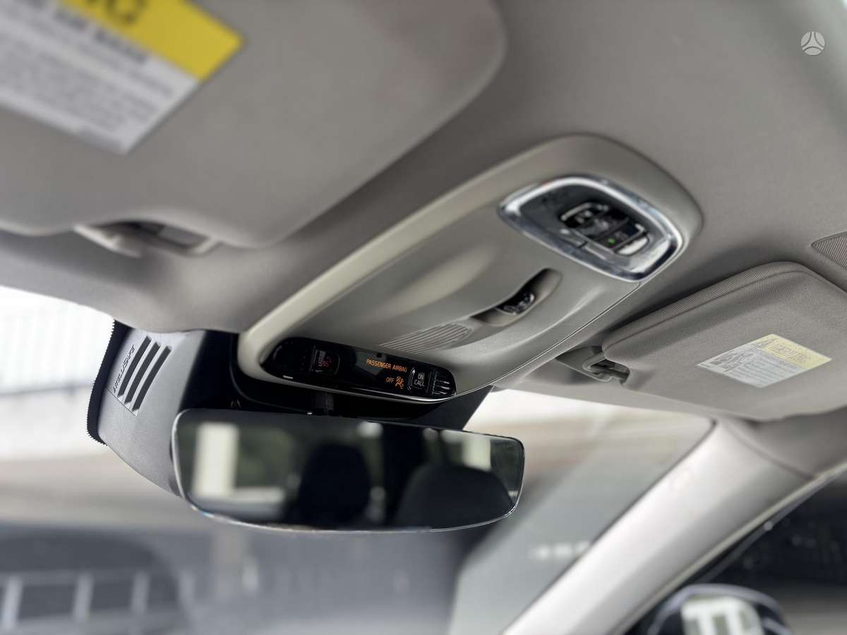 Volvo XC90, 2.0 l., Внедорожник / Кроссовер