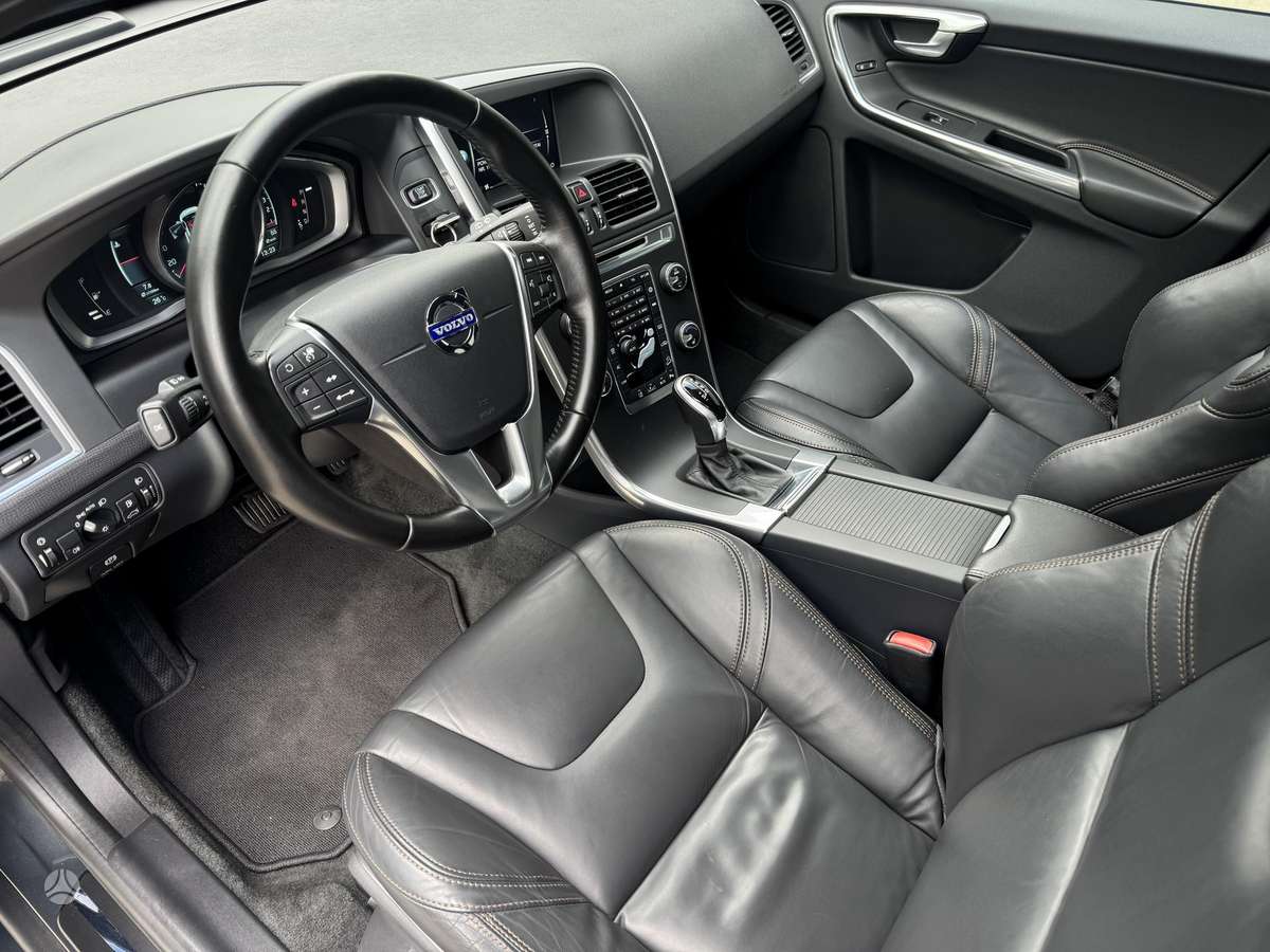 Volvo XC60 - 7