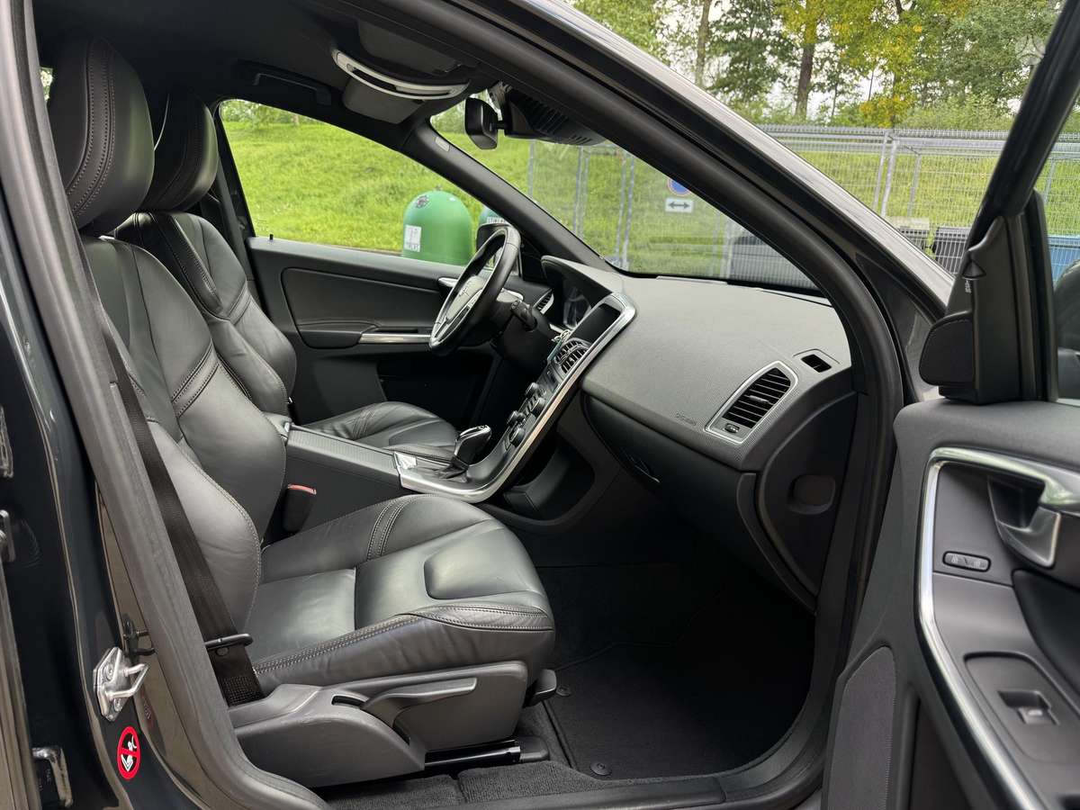 Volvo XC60 - 9