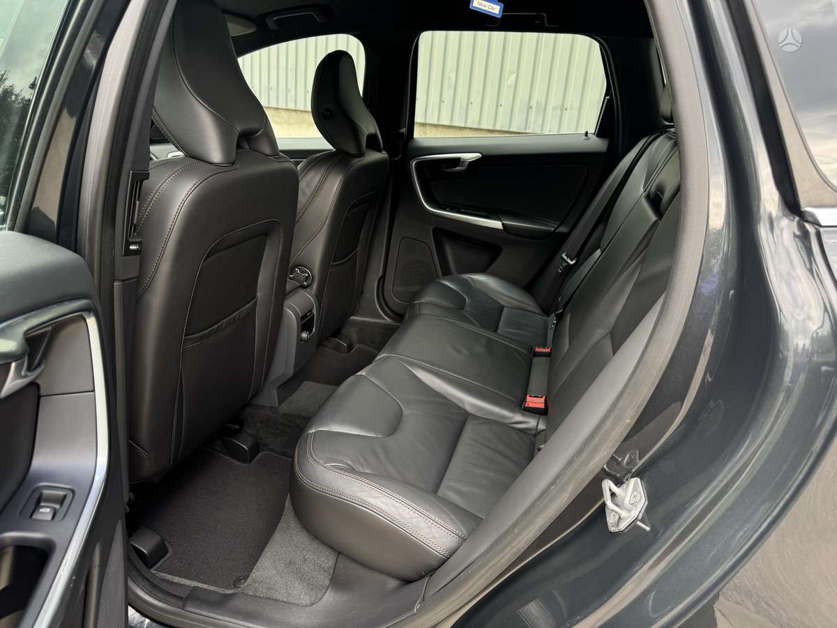 Volvo XC60 - 10