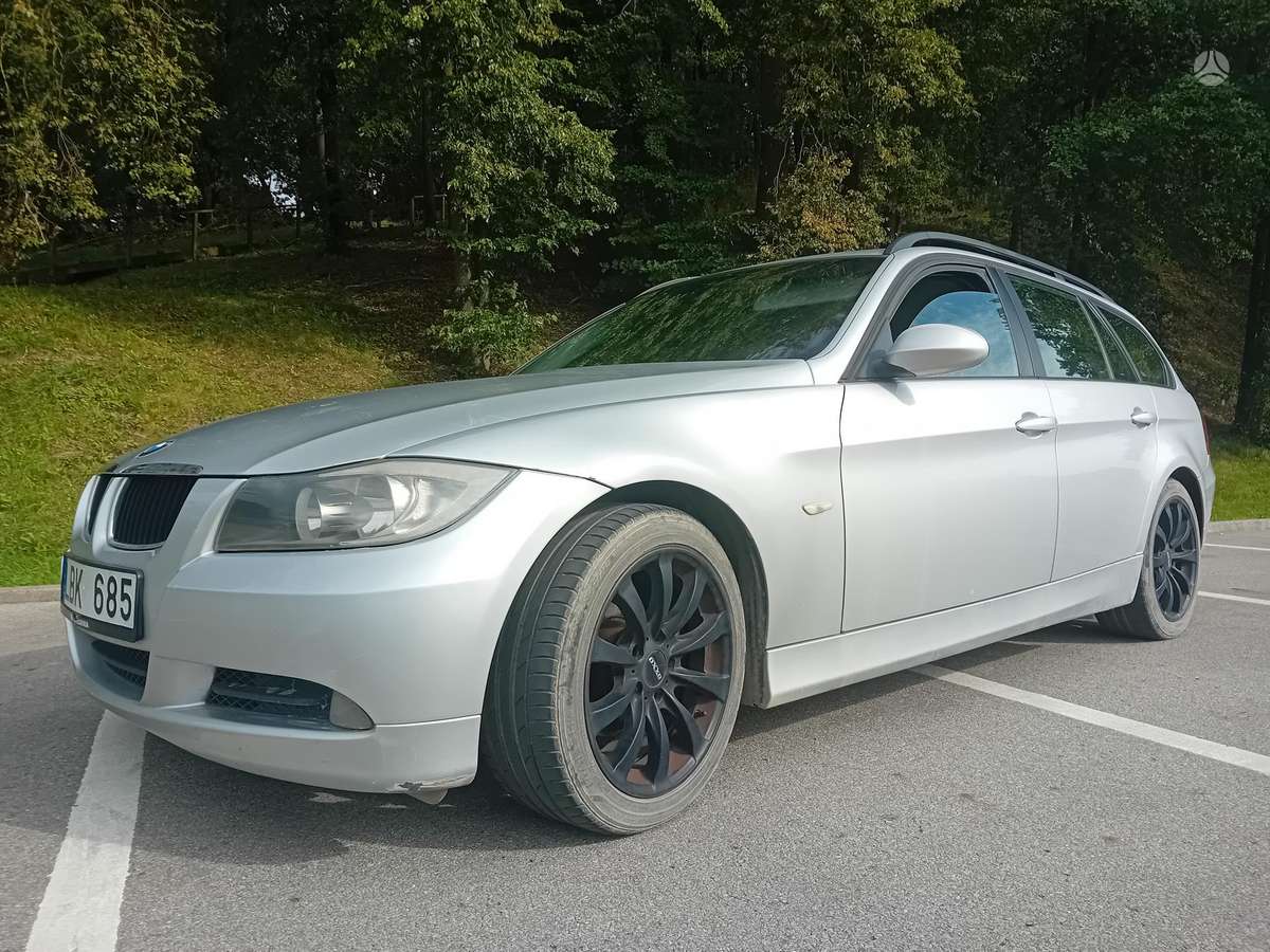 BMW 320, 2.0 l., universalas