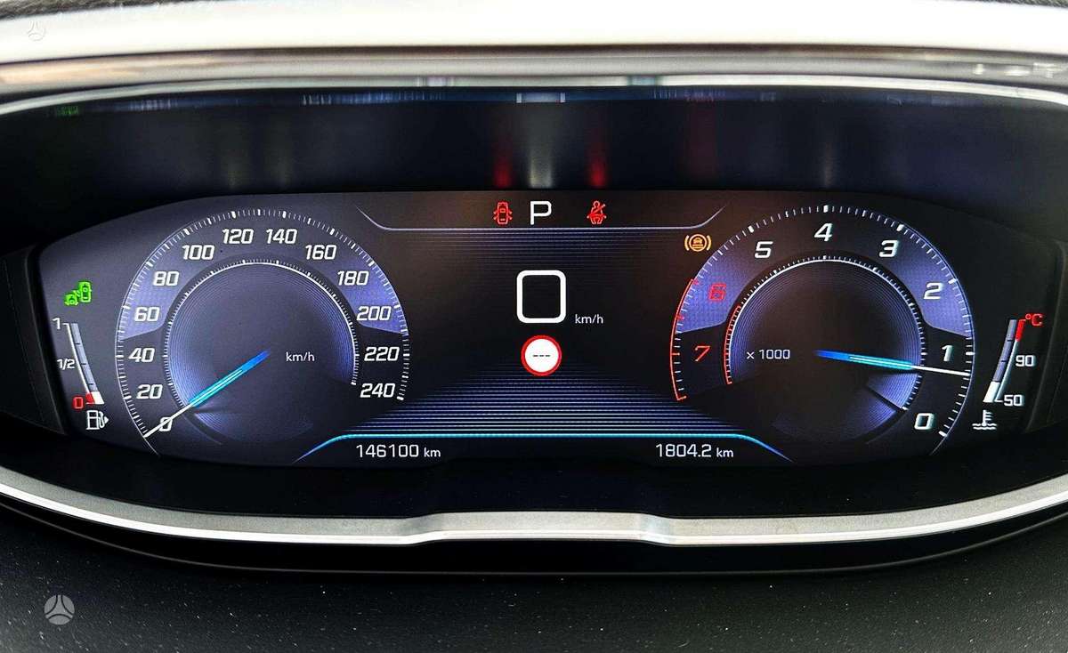 Peugeot 5008, 1.2 l., Минивэн