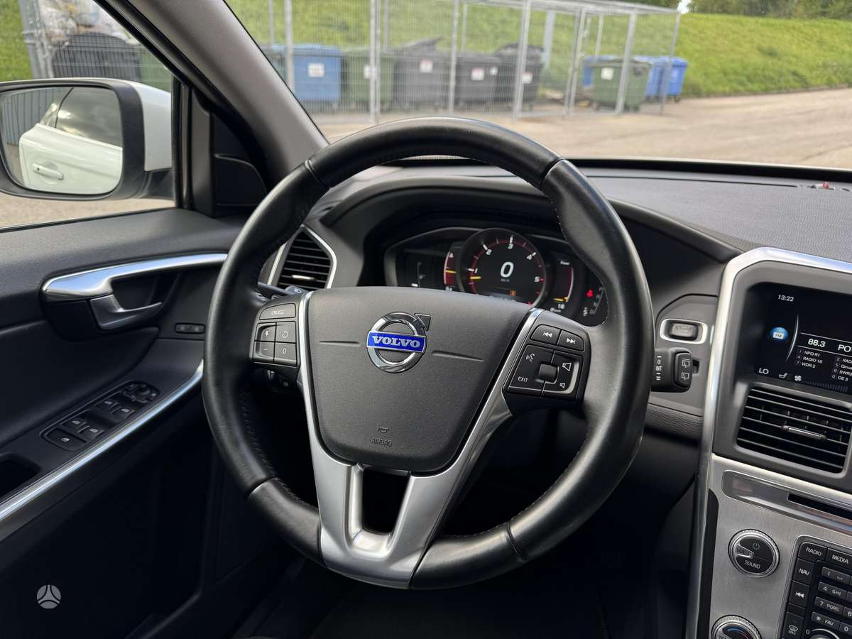 Volvo XC60 - 11