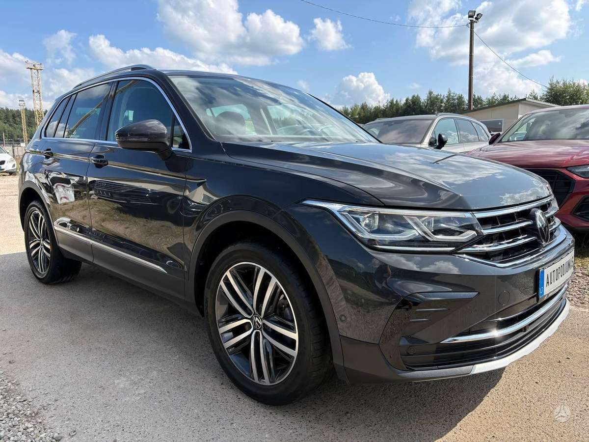 Volkswagen Tiguan - 2