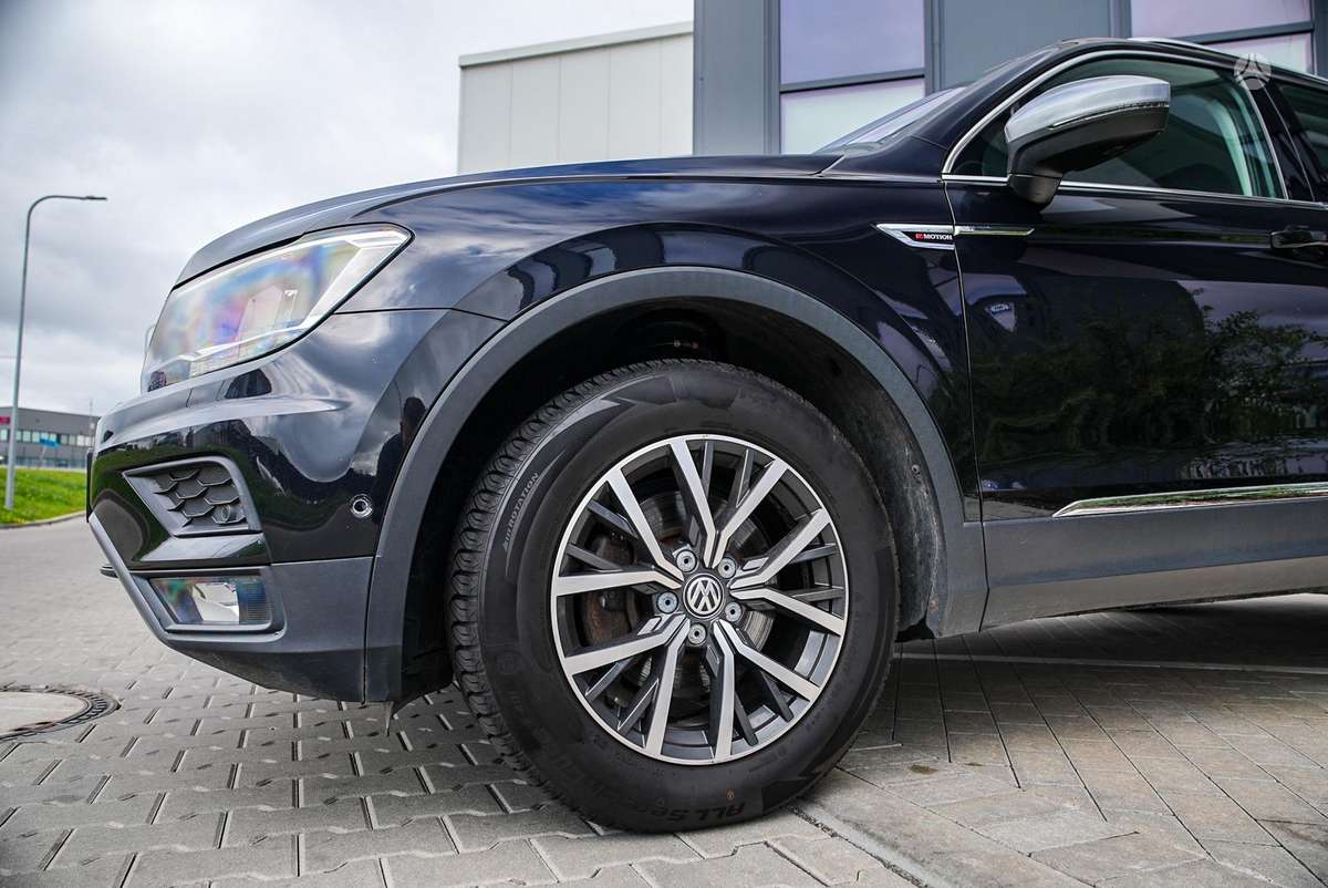 Volkswagen Tiguan Allspace - 4
