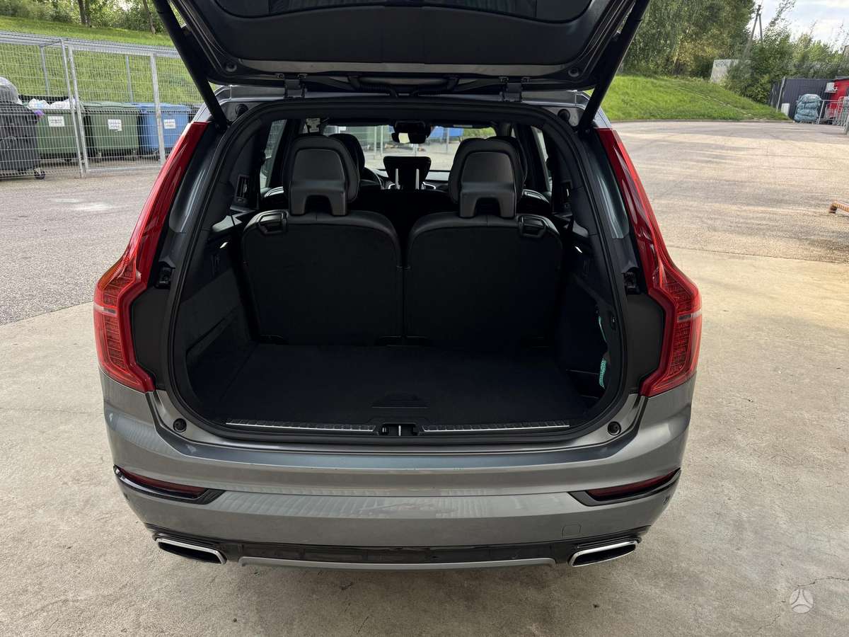 Volvo XC90 - 5