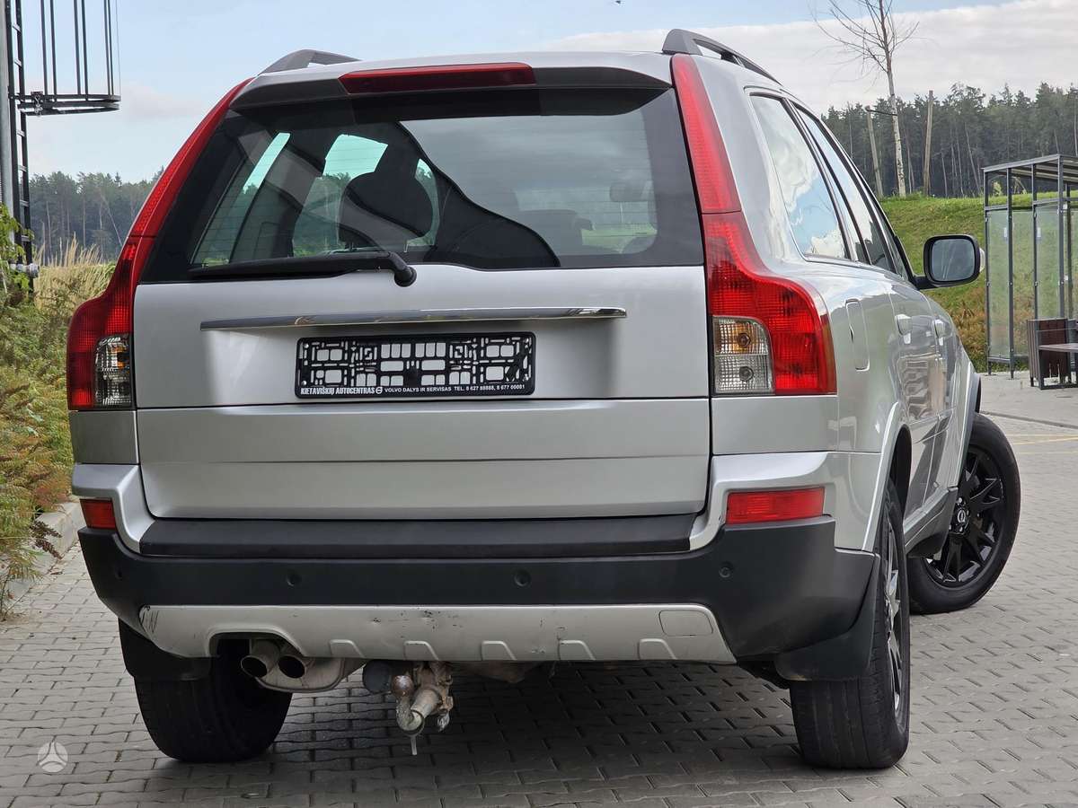 Volvo XC90 - 6