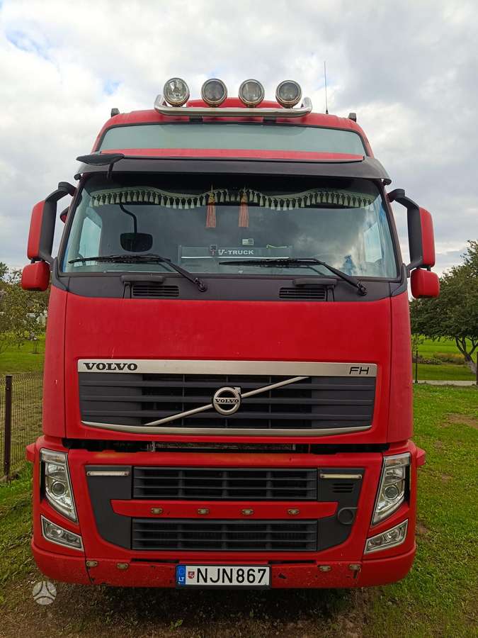 Volvo Fh, double sleeper