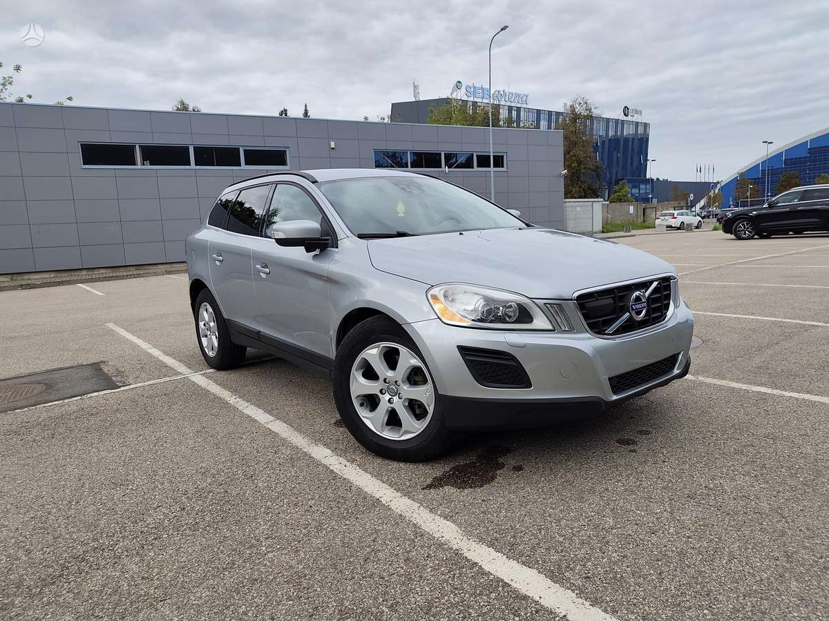 Volvo XC60 - 8