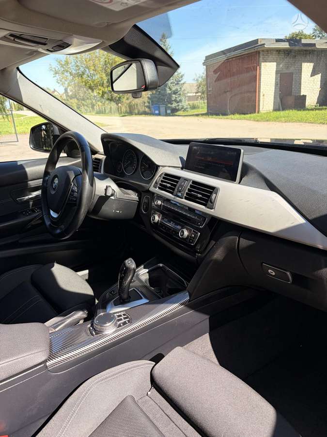BMW 320, 2.0 l., wagon