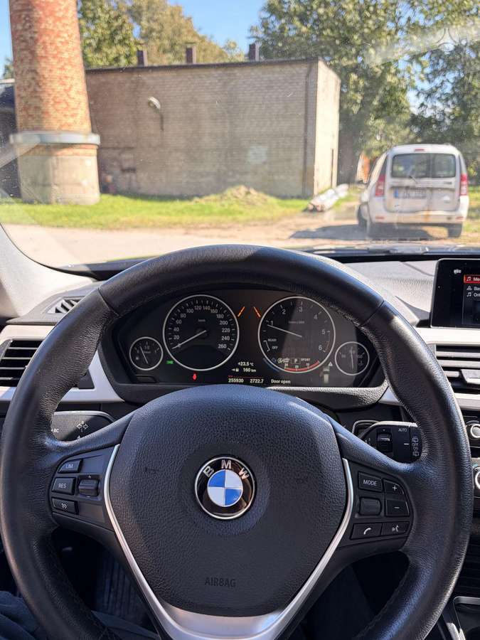 BMW 320, 2.0 l., wagon