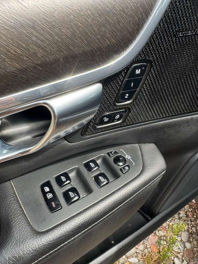 Volvo V90 Cross Country - 10