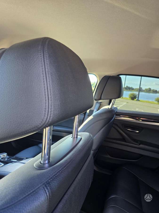 BMW 520, 2.0 l., Седан