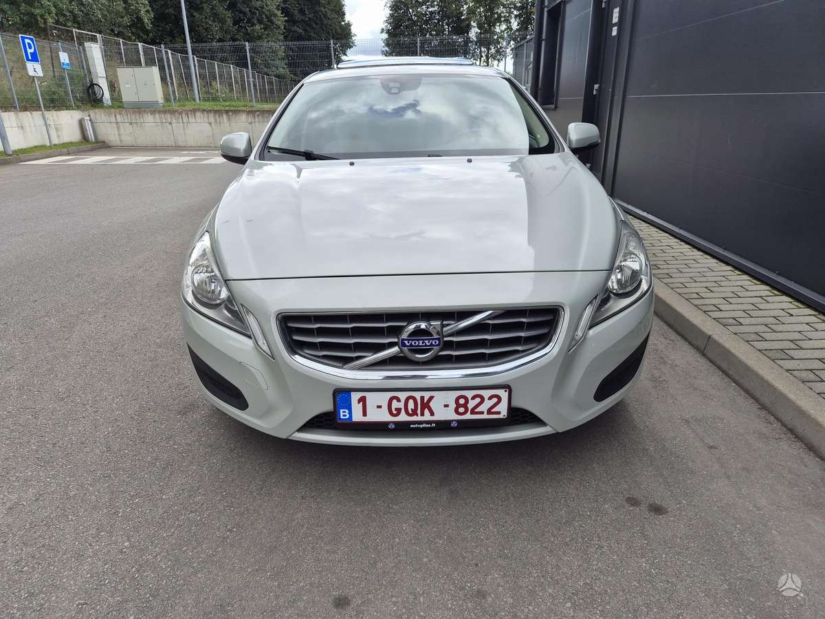 Volvo S60 - 6