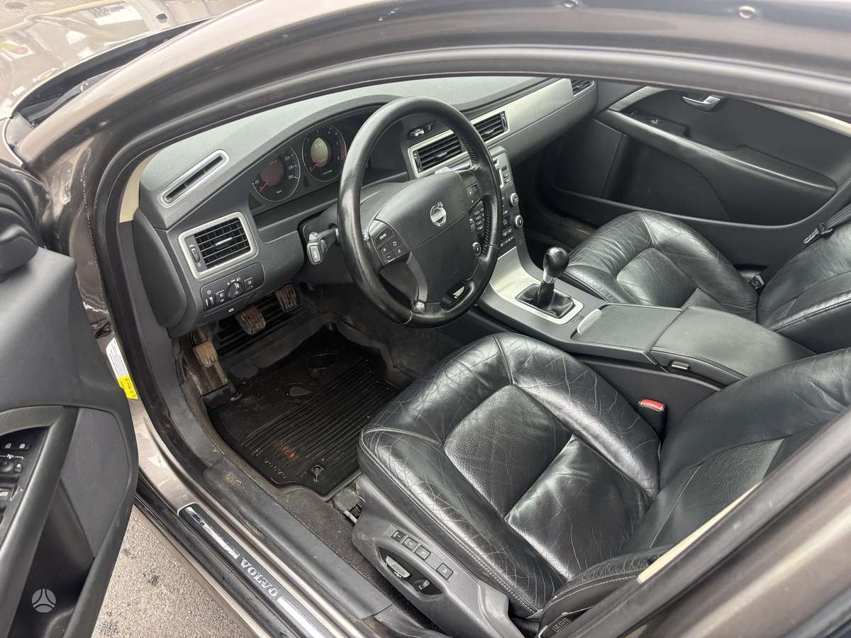 Volvo S80 - 10