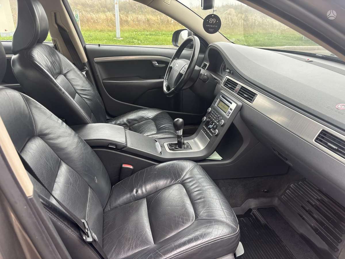 Volvo S80 - 11