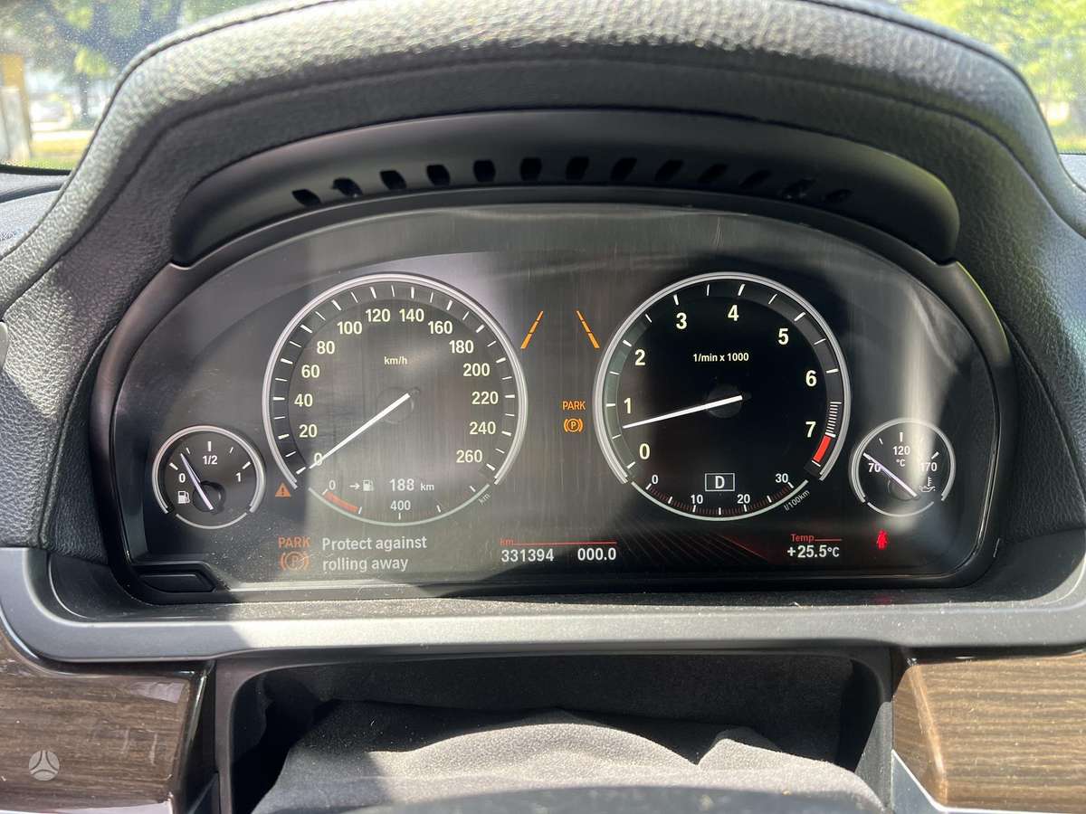 BMW 740, 3.0 l., Седан