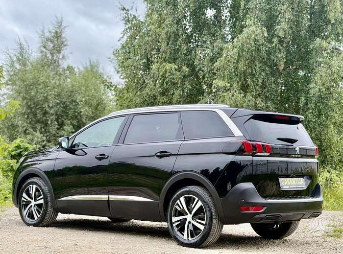 Peugeot 5008 - 3
