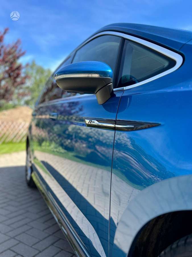 Volkswagen Touran - 8