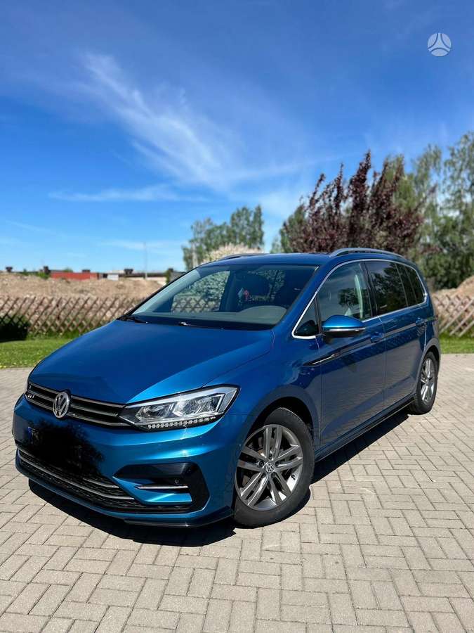 Volkswagen Touran - 11