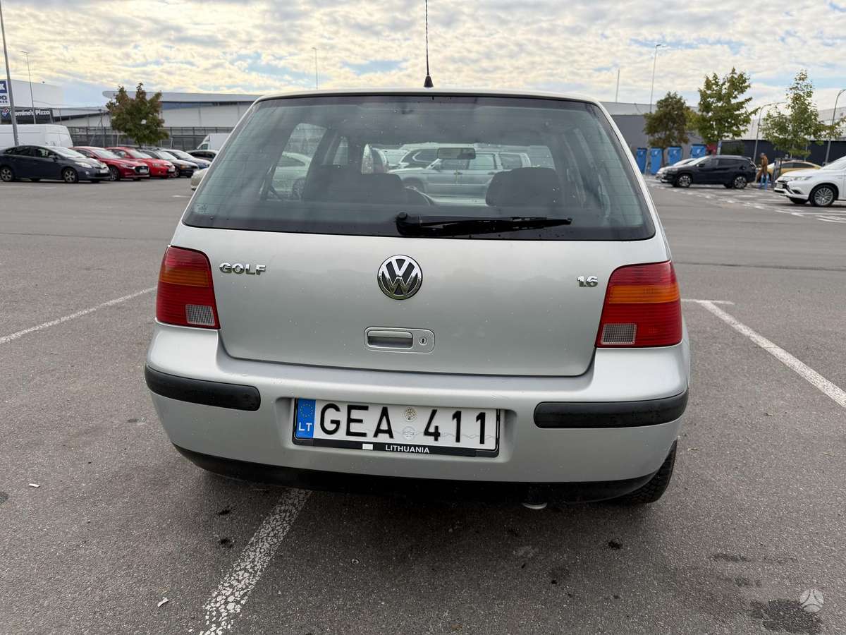 Volkswagen Golf - 7