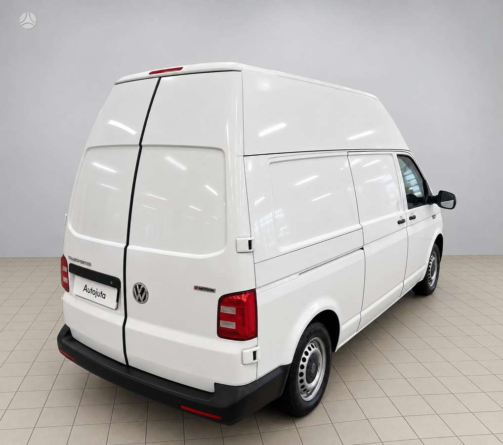 Volkswagen Transporter - 4