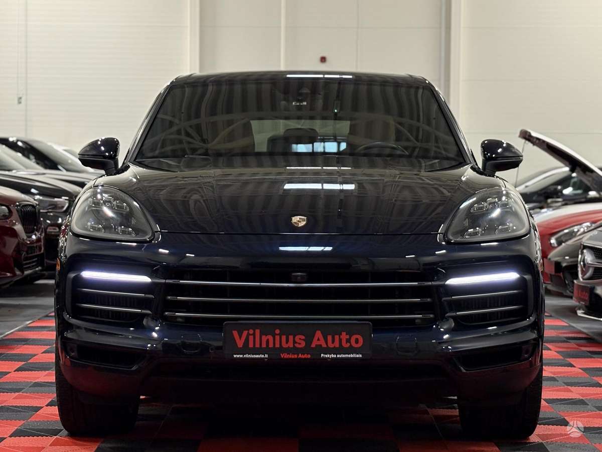 Porsche Cayenne - 2