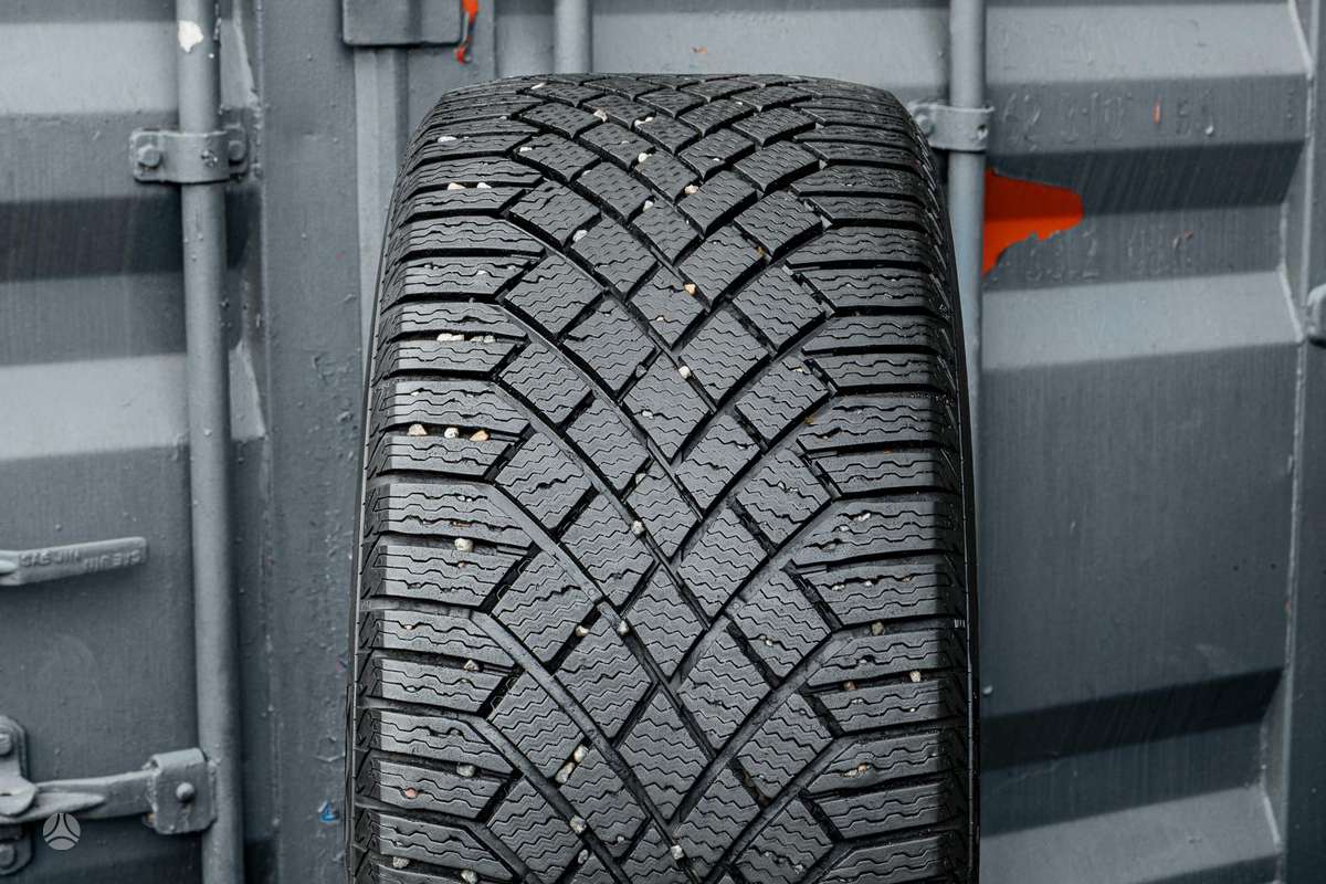 Continental Viking Contact 7, winter 235/50 R19