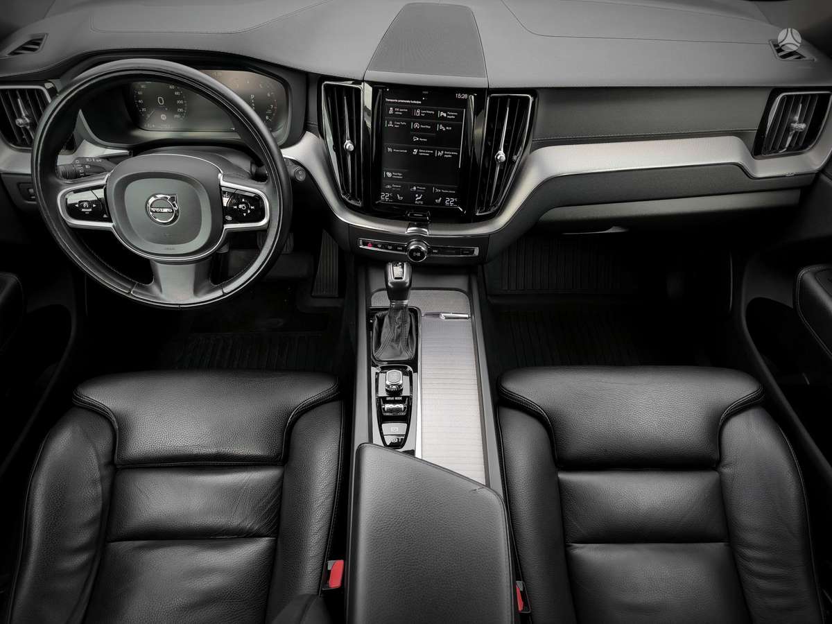 Volvo XC60 - 8