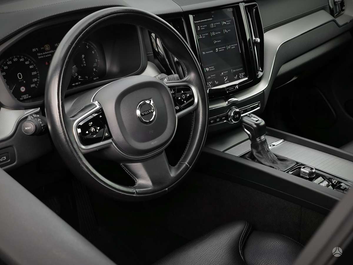 Volvo XC60 - 11