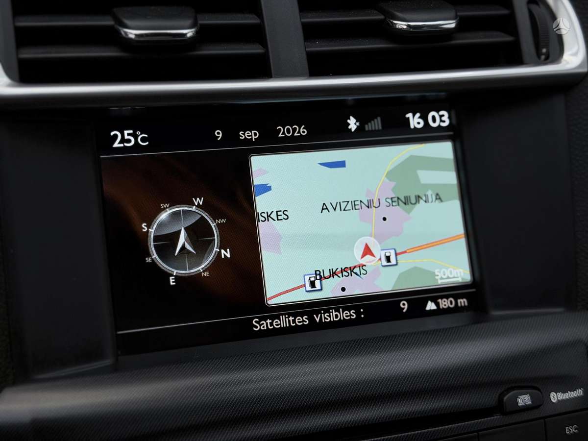 Citroen DS4, 1.6 l., hatchback