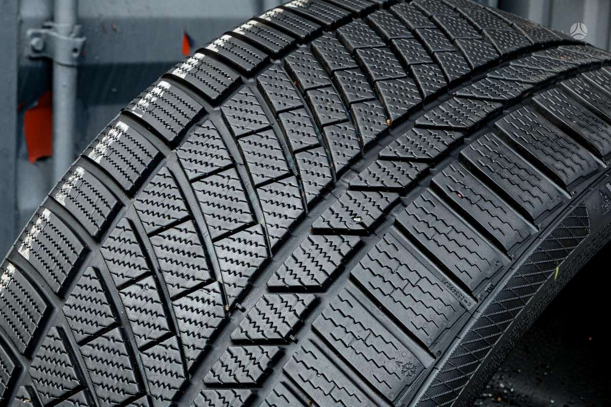 Continental Winter Contact TS, winter 245/35 R20