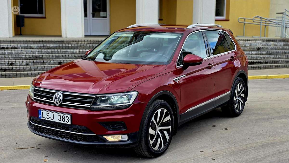 Volkswagen Tiguan - 9