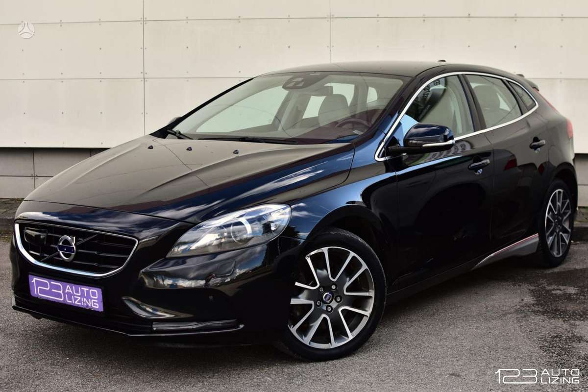 Volvo V40, 2.0 l., Хэтчбек