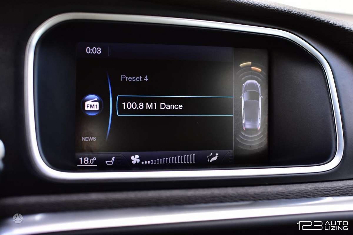 Volvo V40, 2.0 l., hatchback