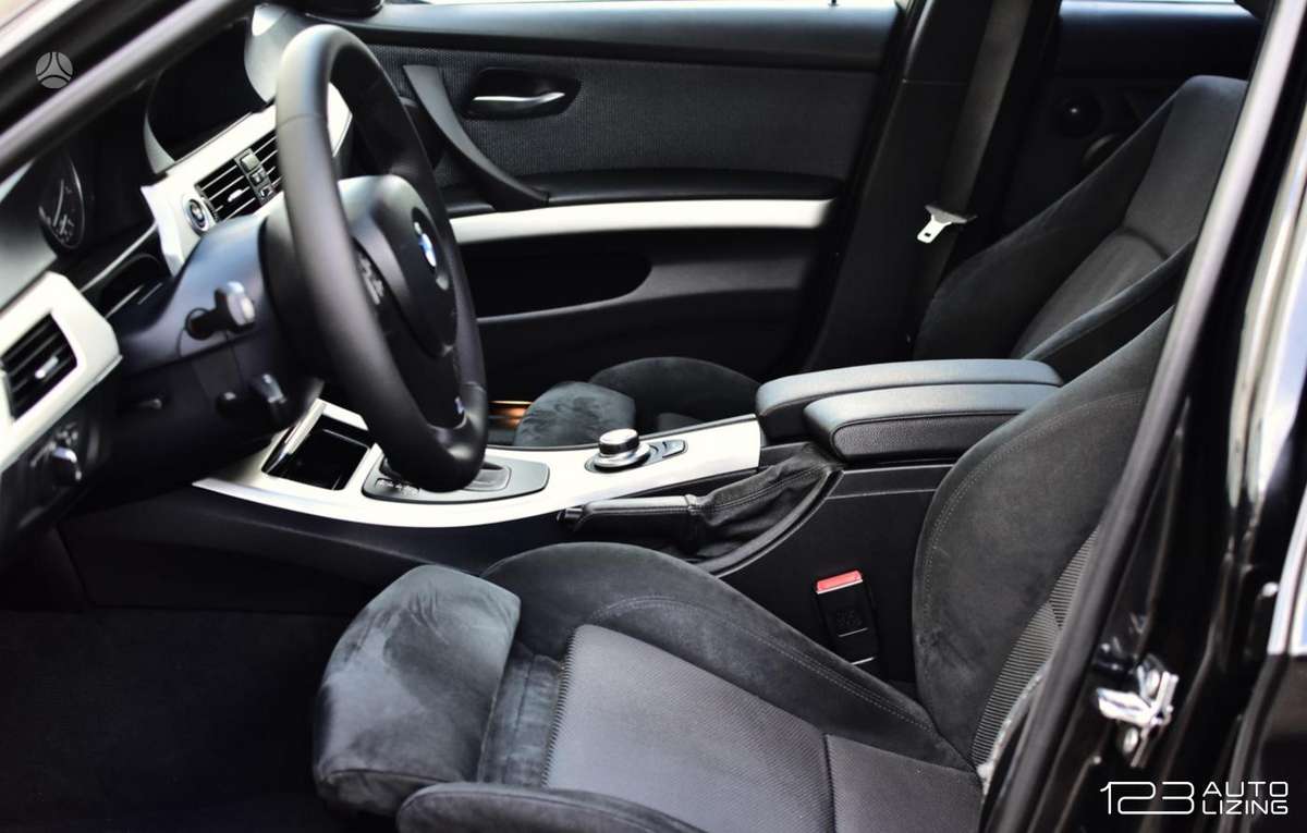 BMW 330, 3.0 l., Универсал