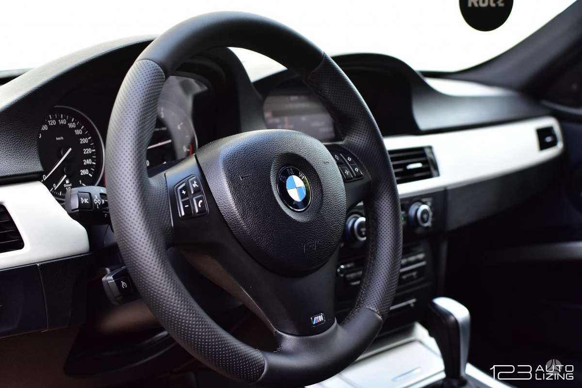 BMW 330, 3.0 l., wagon