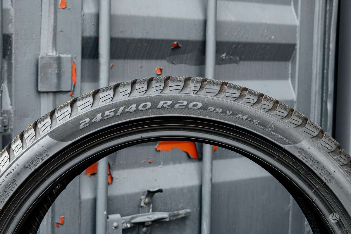 Pirelli Runflat Sottozero 3, winter 245/40 R20
