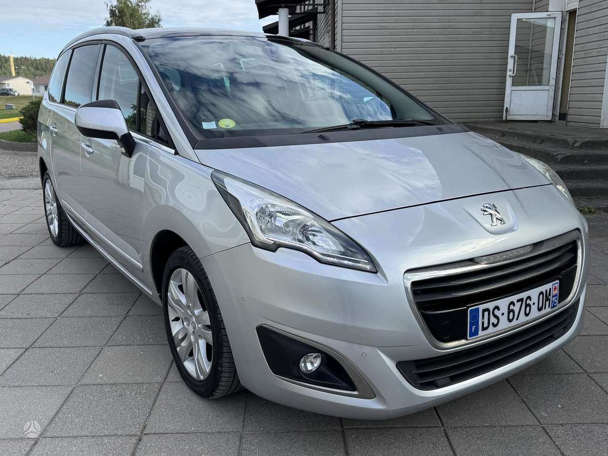 Peugeot 5008 - 3
