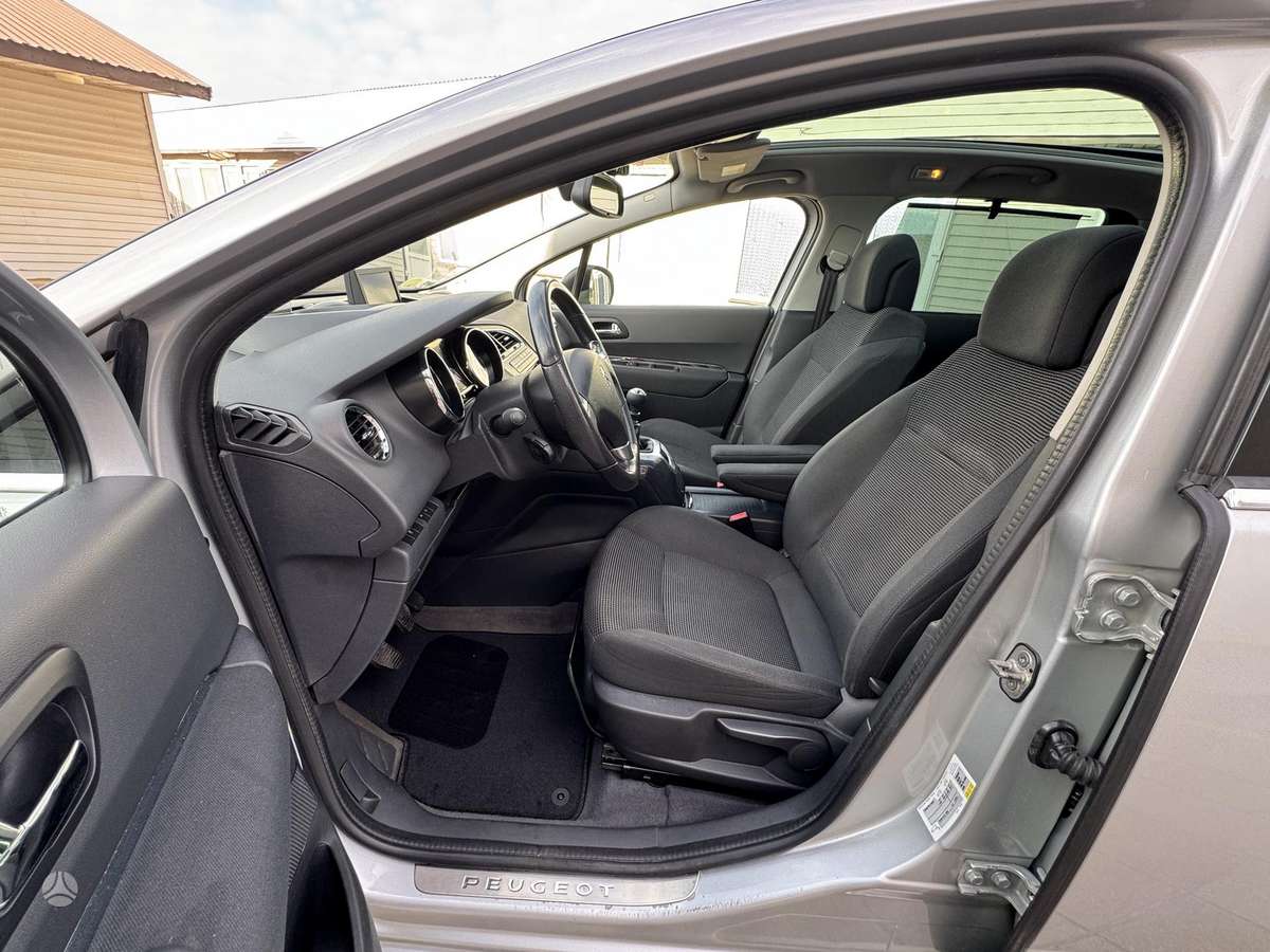 Peugeot 5008 - 6