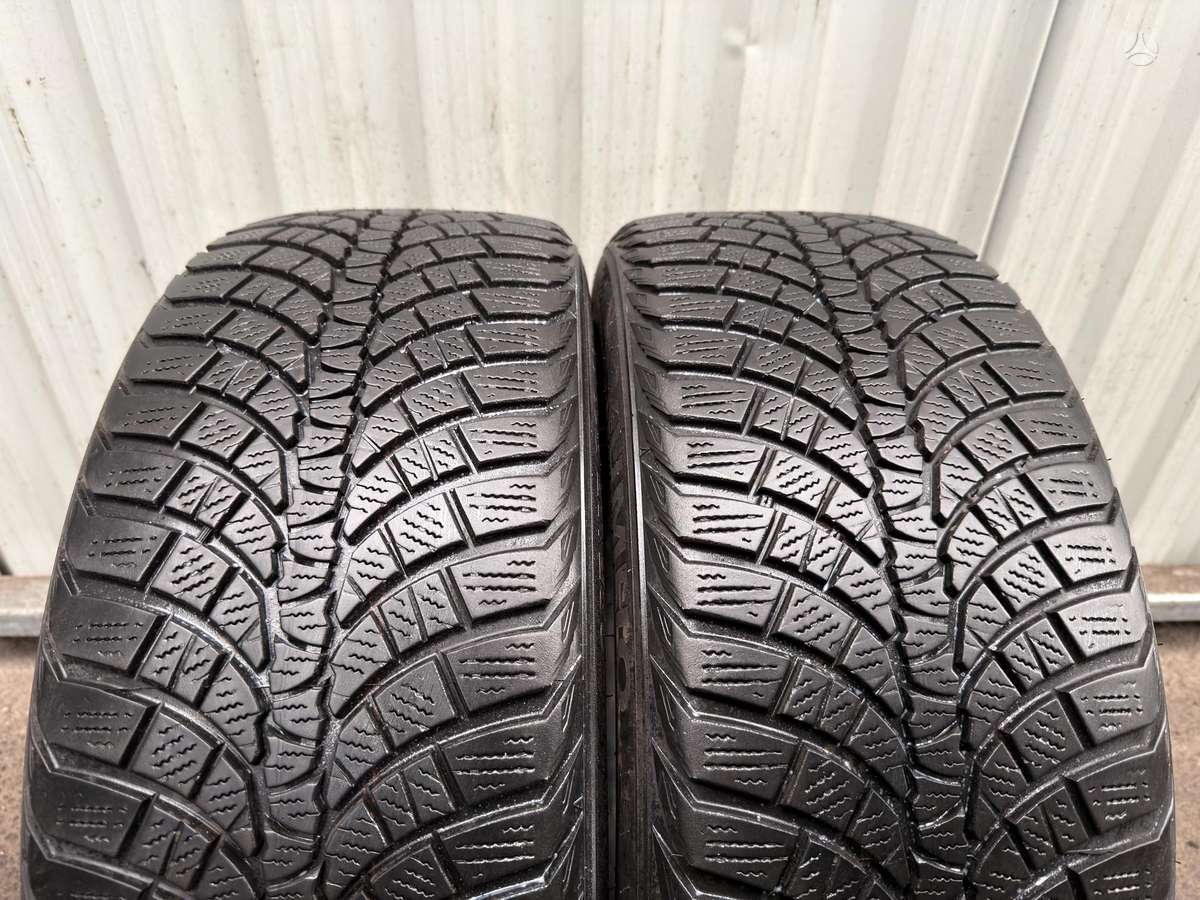 Kumho WinterCraft wp71, winter 235/45 R19