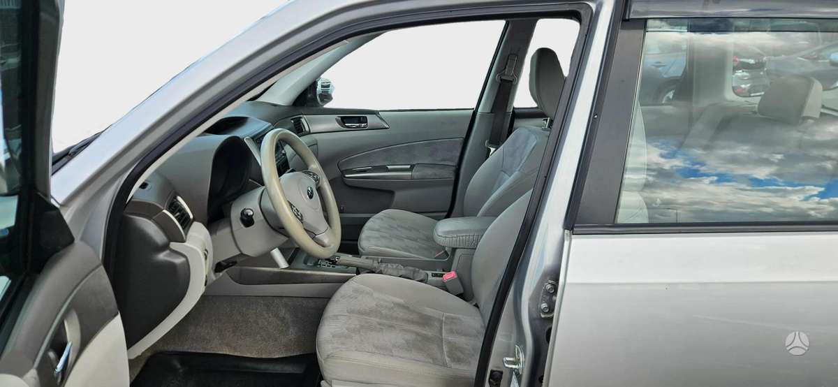 Subaru Forester - 10